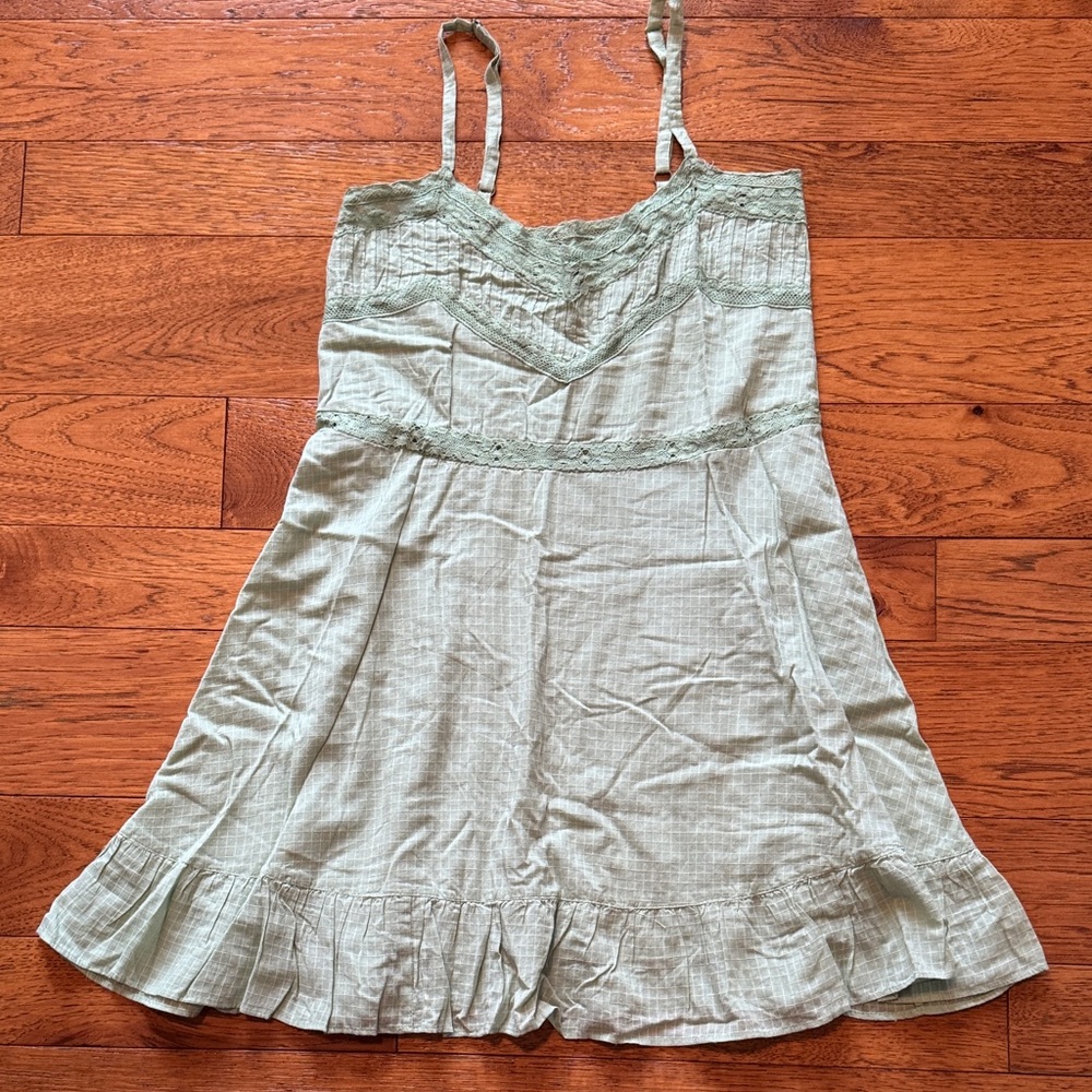 Women’s Urban Outfitters Mint Green Slip Dress size XS